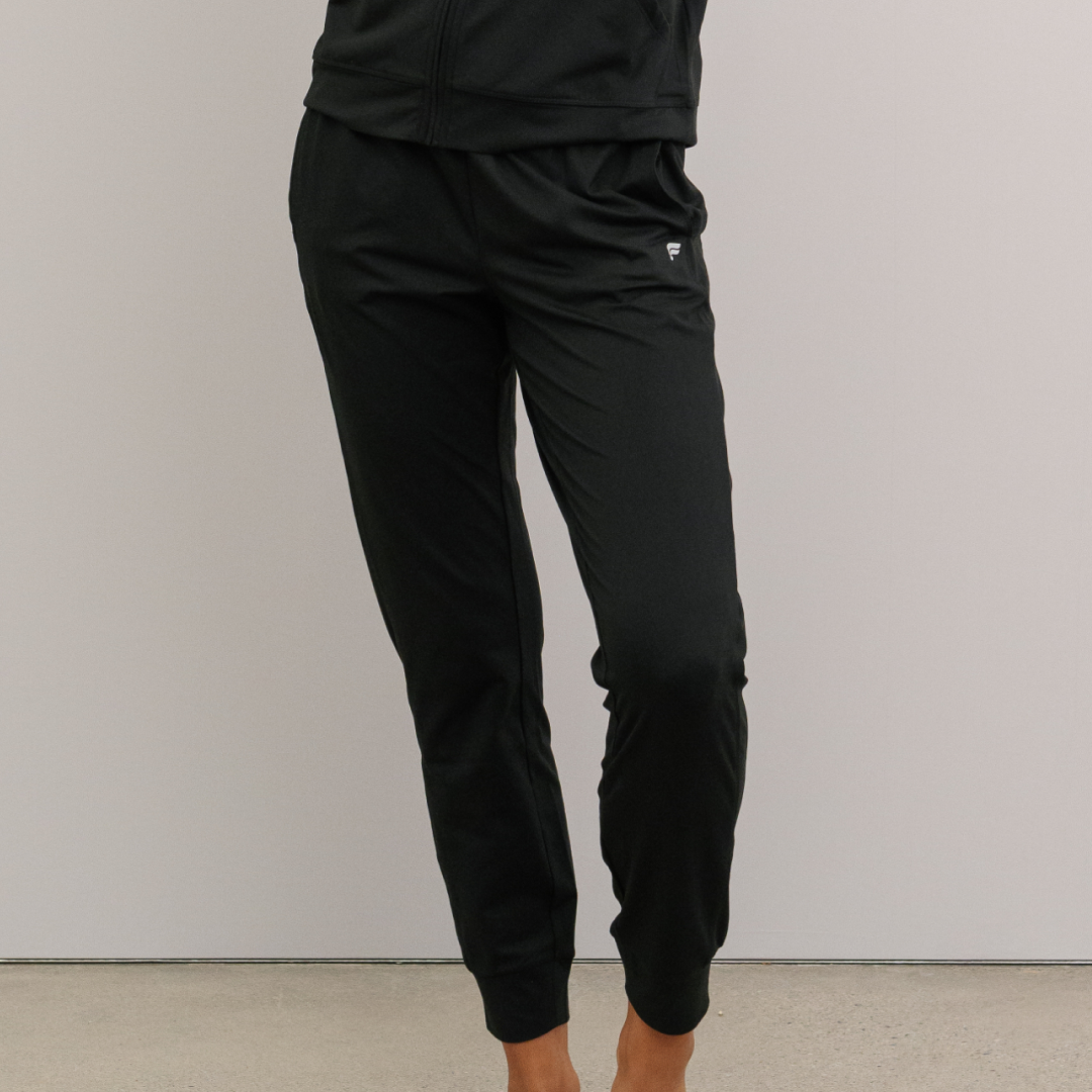 Circadia x Fabletics Women's Cloud Jersey Jogger - Image 6