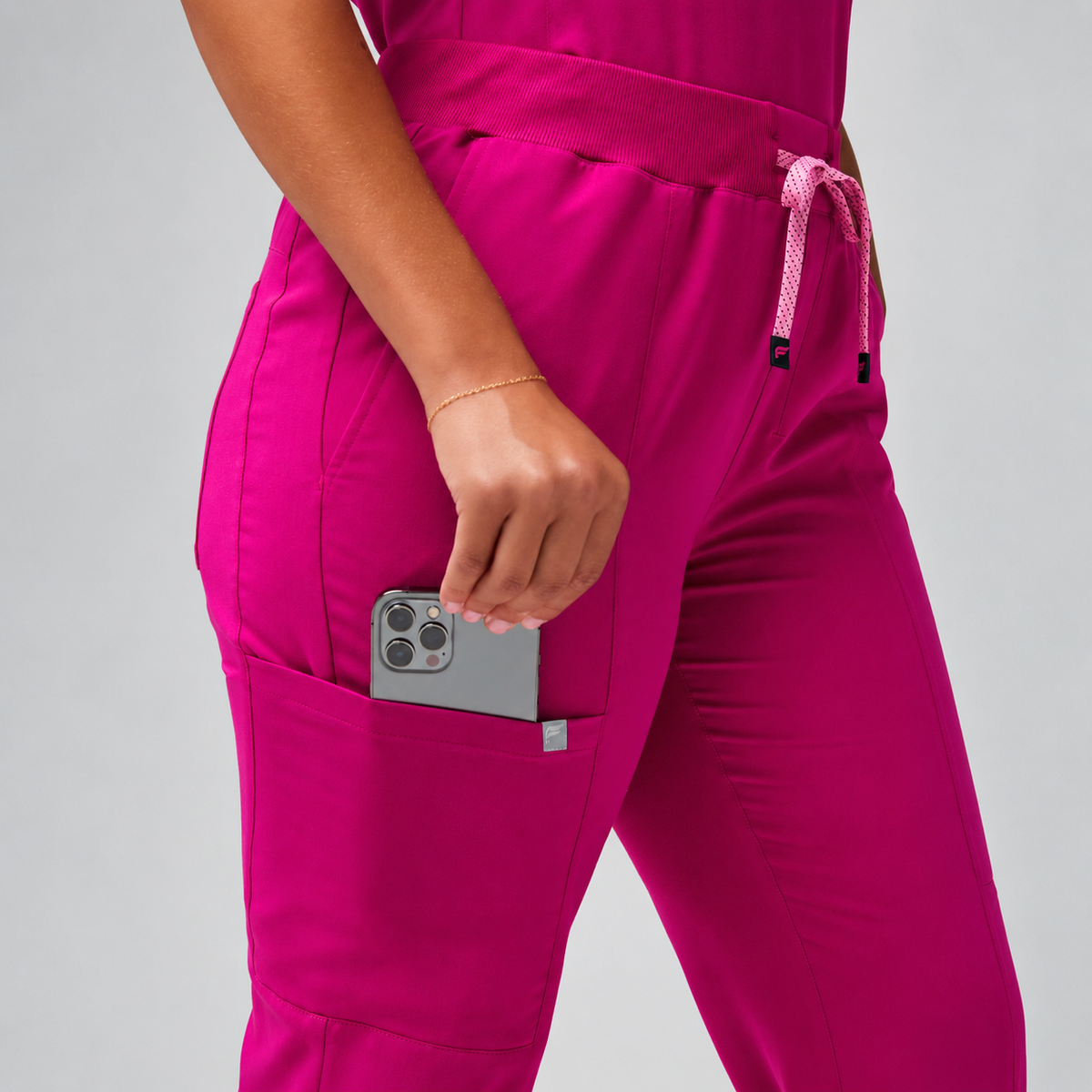Circadia x Fabletics Women's Ion Scrub Pant